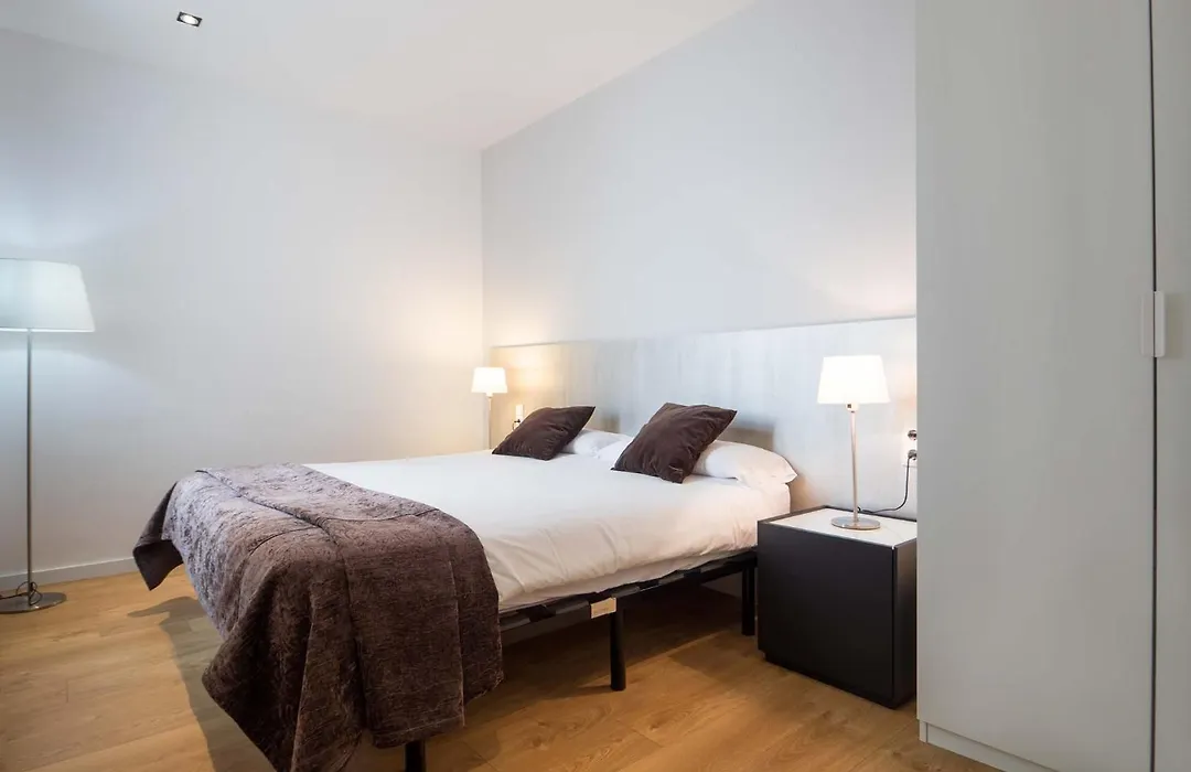 Rent Top Apartments Rambla Catalunya-1