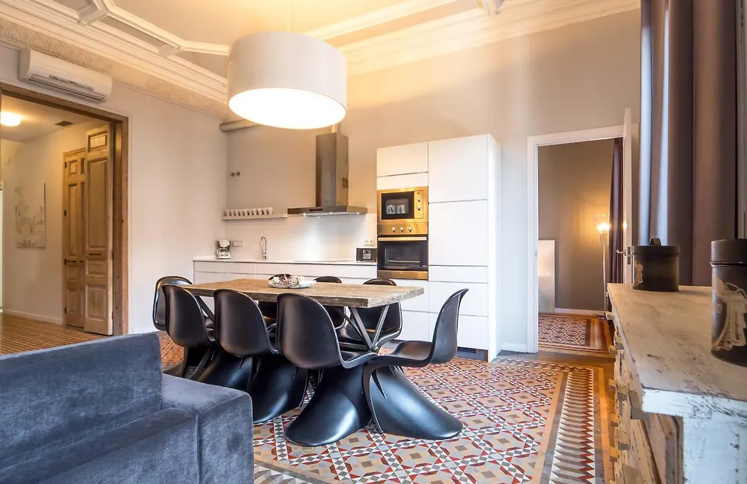 Rent Top Apartments Rambla Catalunya-1